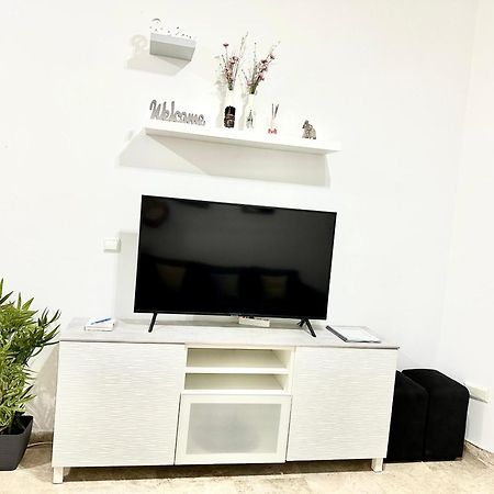 Apartamento Acogedor Y Moderno En Pleno Centro De Sevilla Con Parking Gratis Zewnętrze zdjęcie