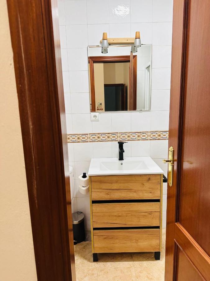 Apartamento Acogedor Y Moderno En Pleno Centro De Sevilla Con Parking Gratis Zewnętrze zdjęcie