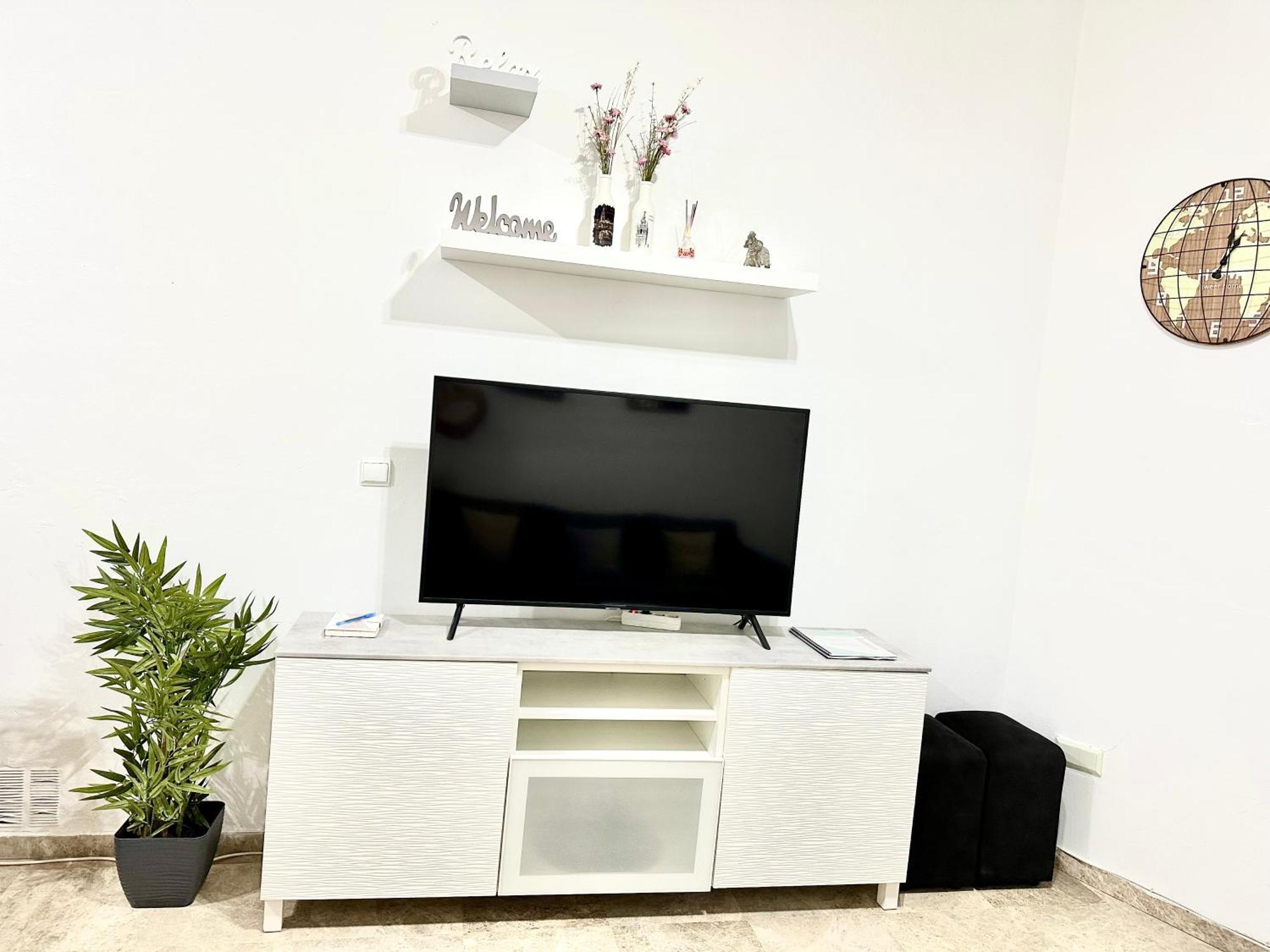 Apartamento Acogedor Y Moderno En Pleno Centro De Sevilla Con Parking Gratis Zewnętrze zdjęcie
